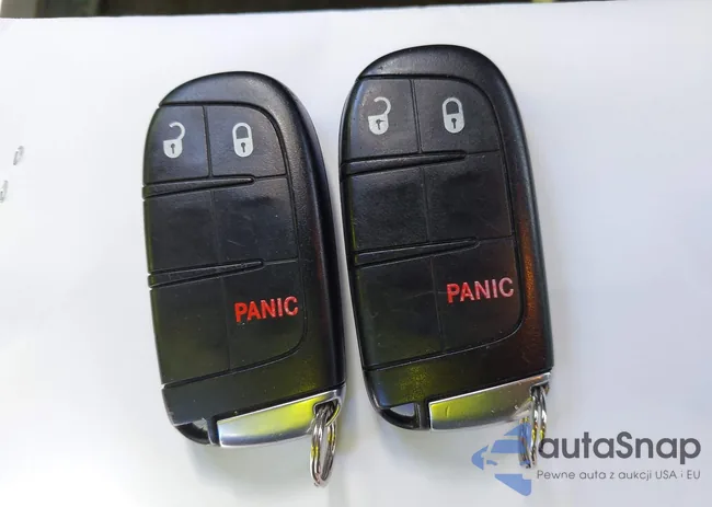 1C4RJEAG4JC359218: 44117418