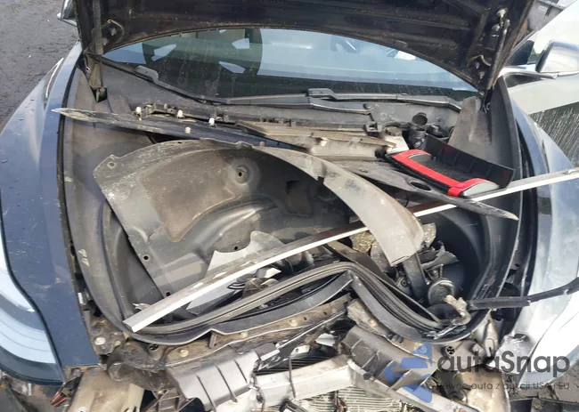 5YJ3E1EA7JF010131: 44117421