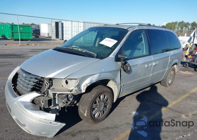 2C8GP64L25R548143: 44118514