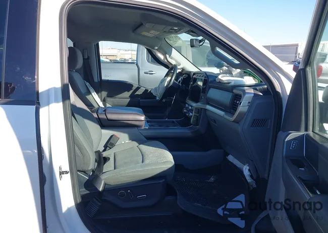 1FTEW1EP5MFA99823: 44118532