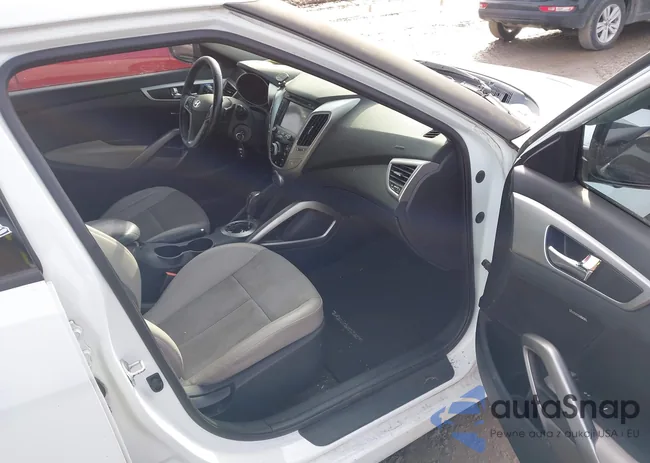 KMHTC6ADXDU172829: 44118622