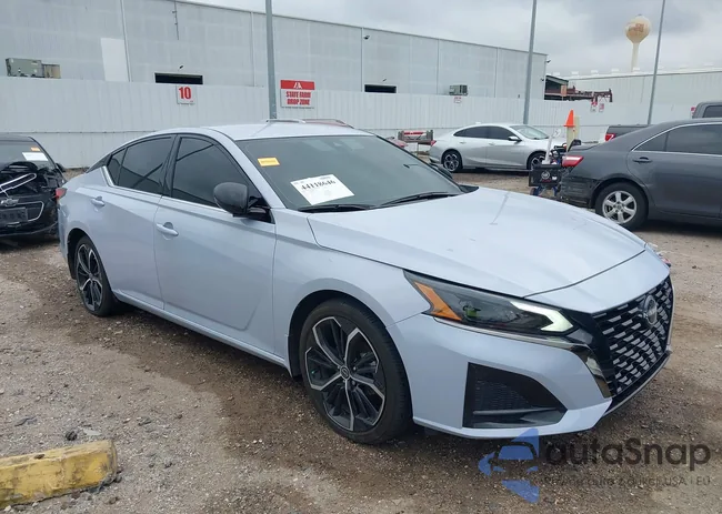 1N4BL4CV6RN417000: 44118646