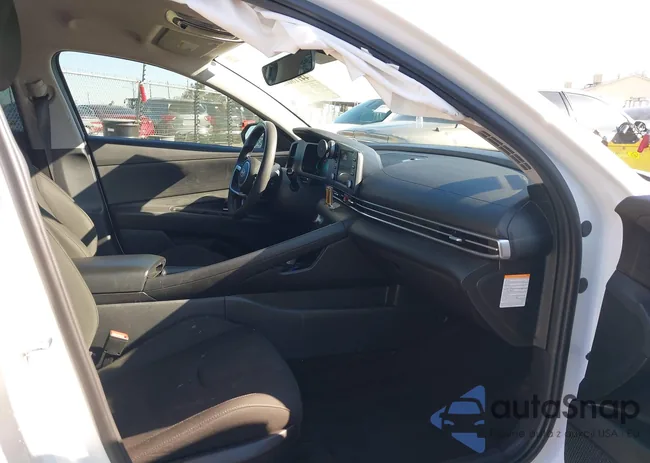 KMHLM4DJ8SU123435: 44118682