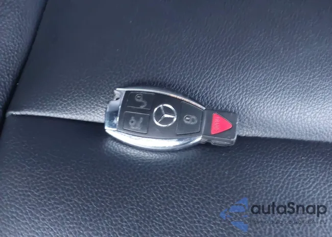 WDDSJ4GB8JN693978: 44118699