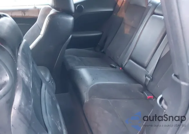 2C3CDZGG6JH306131: 44118723