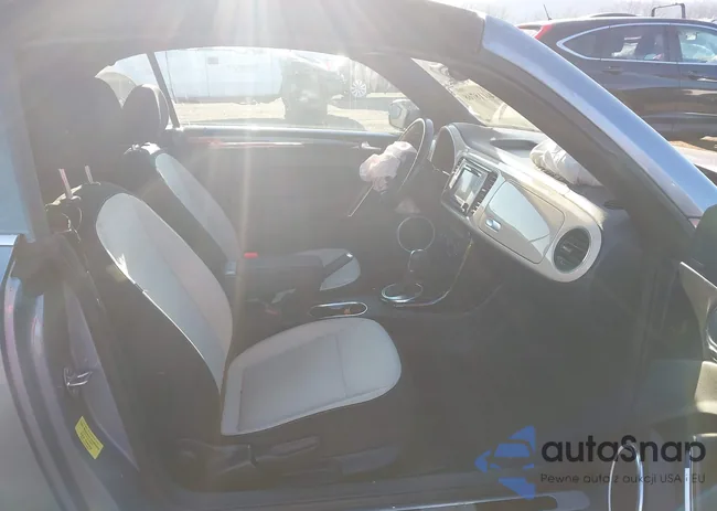 3VW5DAAT4KM512687: 44118768