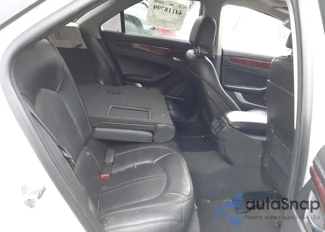 1G6DS8E33C0126504: 44118799