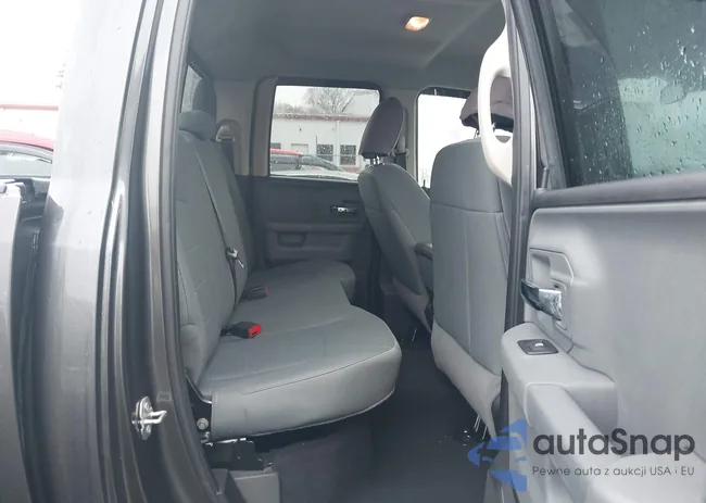 1C6RR7GG3JS326400: 44118806