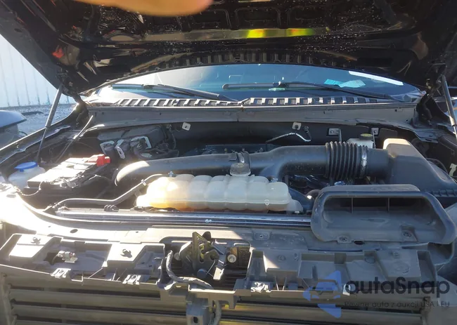 1FMJK2A89PEA38687: 44118812