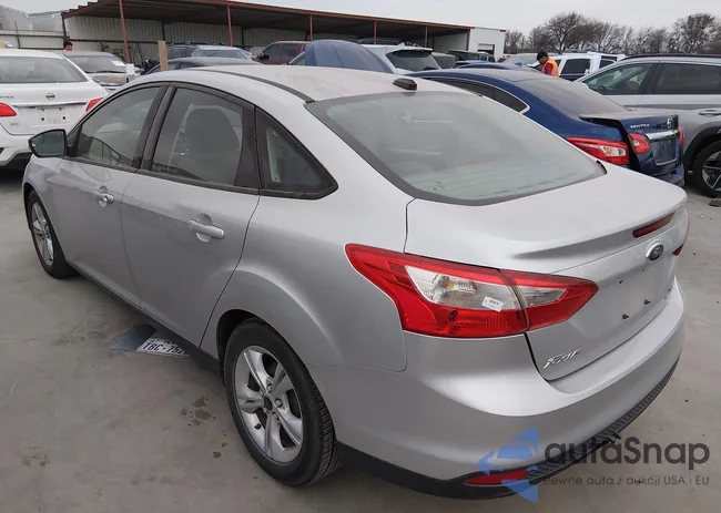 1FADP3F24DL189365: 44118832