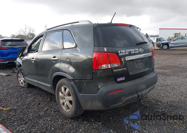 5XYKT4A10BG106587: 44118918