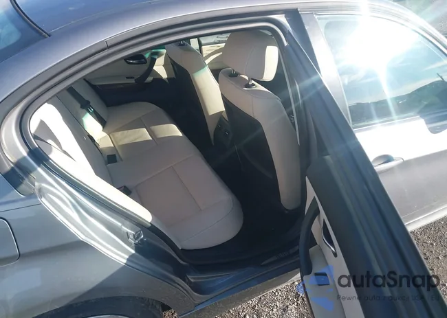 WBAPK5C53BA994411: 44119044