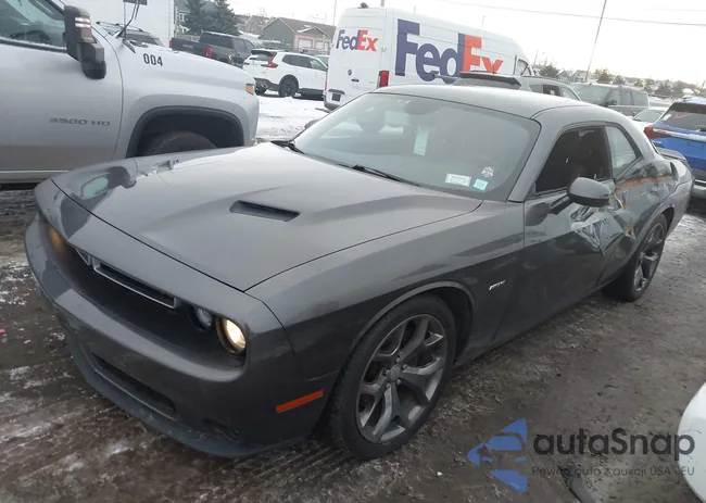 2C3CDZAT3FH706919: 44118119