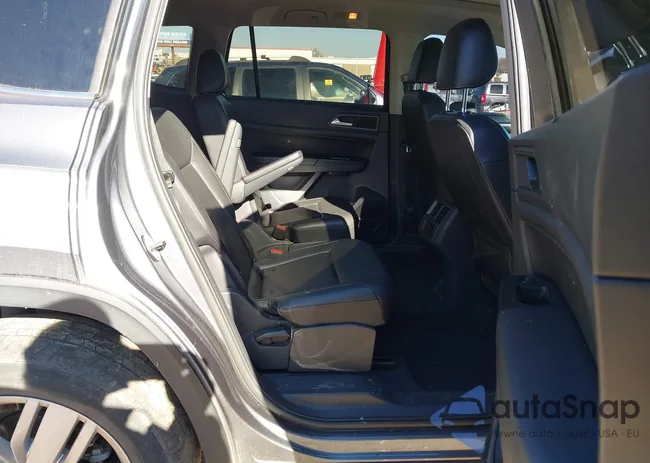 1V2UR2CA9KC566634: 44118127