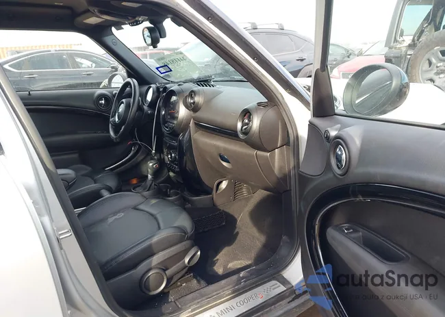 WMWZC3C58FWT05417: 44118148