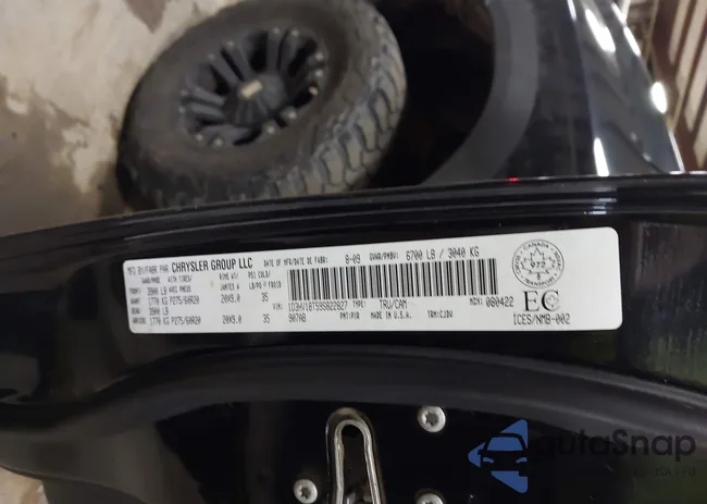 1D3HV18T59S822827: 44118155