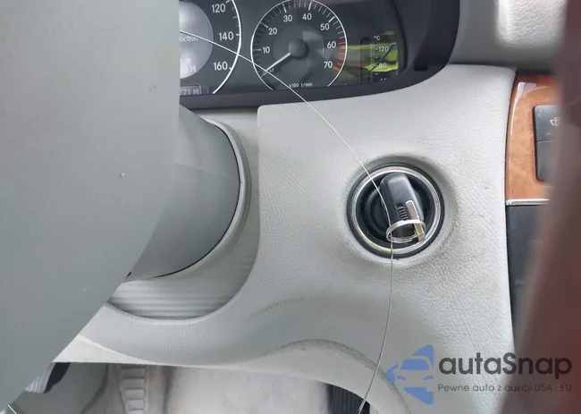 WDBTK75G75T049268: 44118218