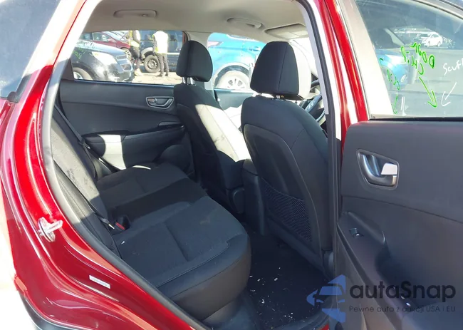 KM8K23AG4MU106302: 44118331