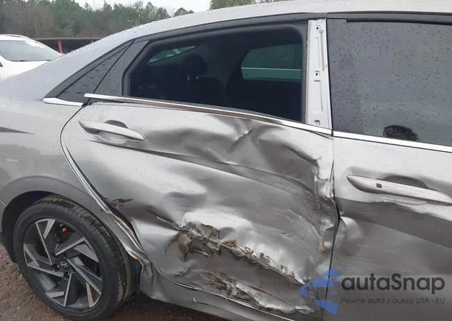 KMHLS4DG8SU001183: 44118386