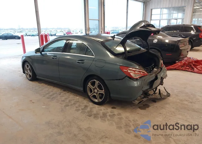 WDDSJ4EB1EN049022: 44118404