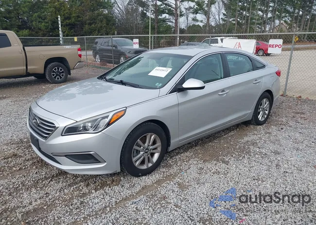 5NPE24AF5GH345385: 44119572