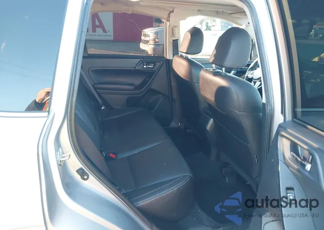 JF2SJAJC4HH506773: 44119574