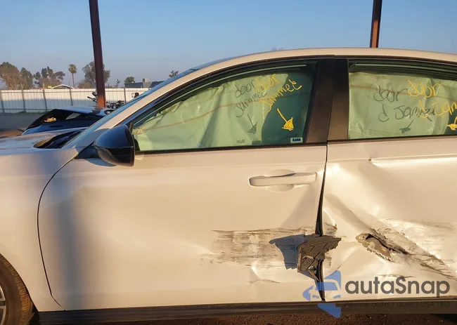 1HGCY2F52SA016896: 44119653