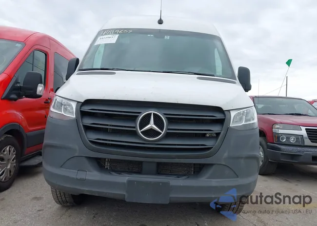 W1Y4KCHY2PT144094: 44119657