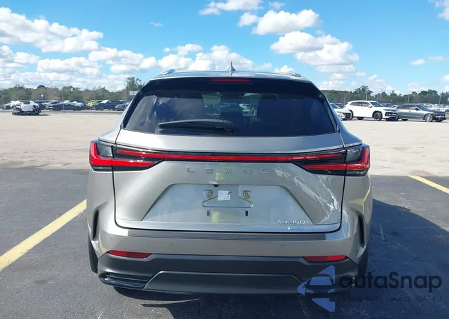 2T2HGCEZ0SC076281: 44119677