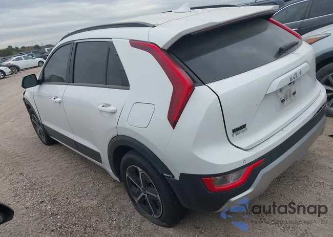 KNDCR3LE7P5116112: 44119709