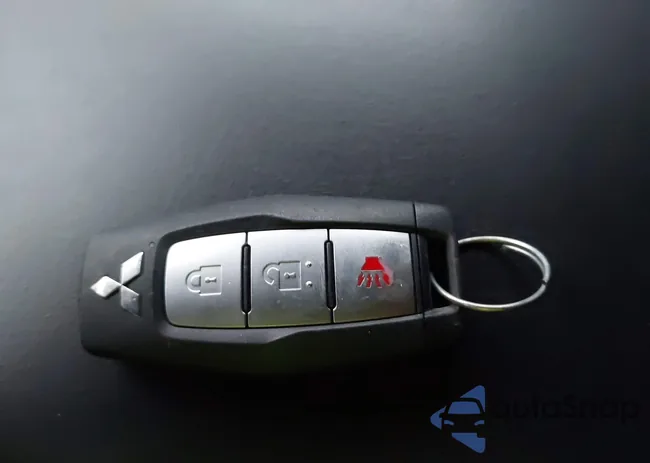 JA4J4TA8XNZ023393: 44119749