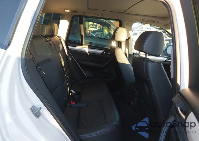 5UXWX9C52E0D15506: 44119918