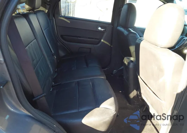 1FMCU9EG7BKA02794: 44120054