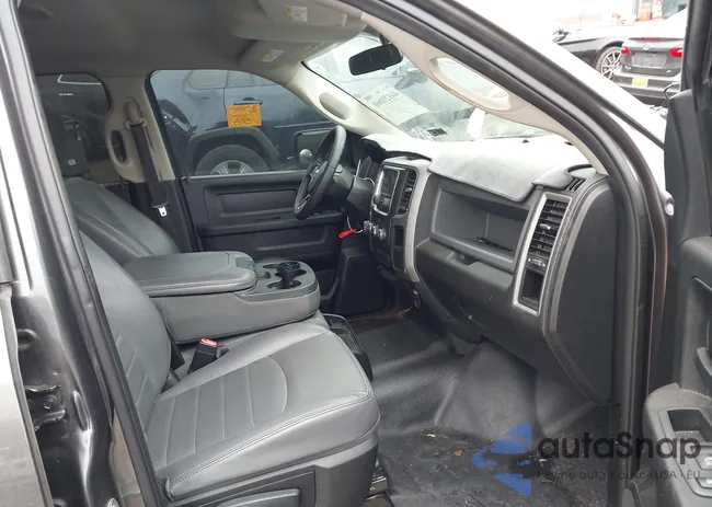 1C6RR6KG2HS616168: 44120060