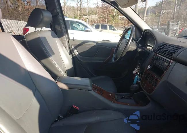 4JGAB54E6WA016249: 44119104