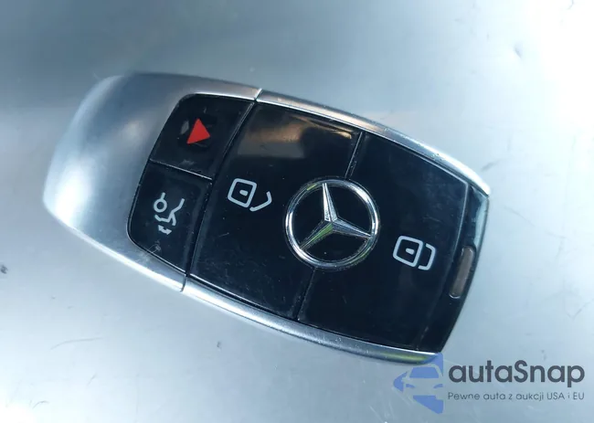 WDDZF4JB9HA270675: 44119111