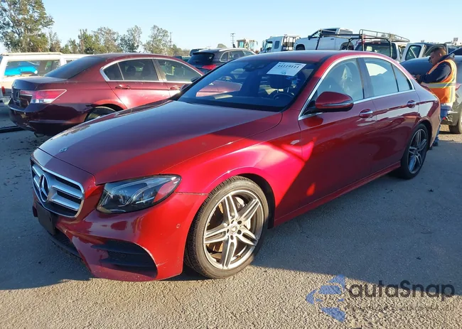 WDDZF4JB9HA270675: 44119111