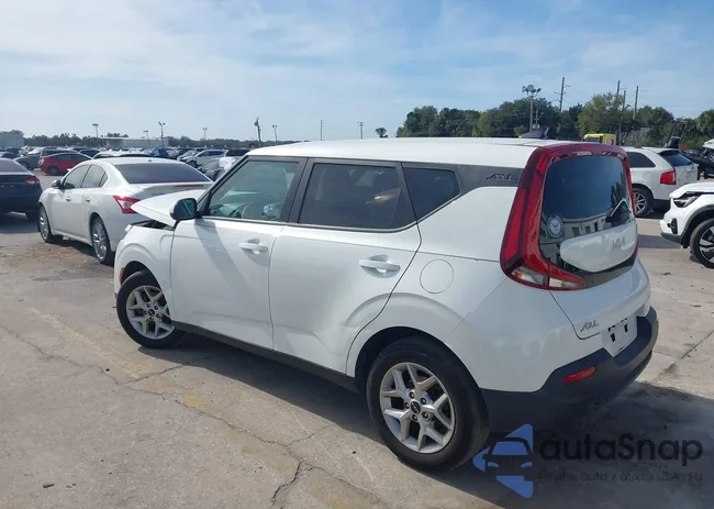 KNDJ23AU2N7162082: 44119132