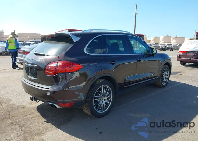 WP1AA2A28ELA96011: 44119208