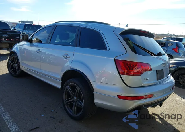 WA1DGAFE5FD004952: 44119224