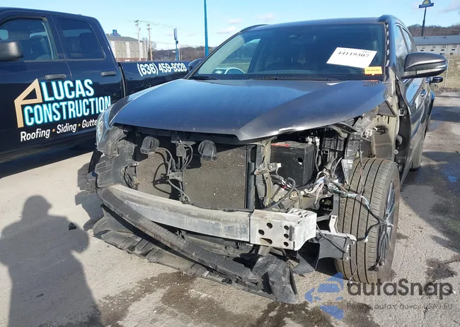 5TDJZRFH5HS409115: 44119307