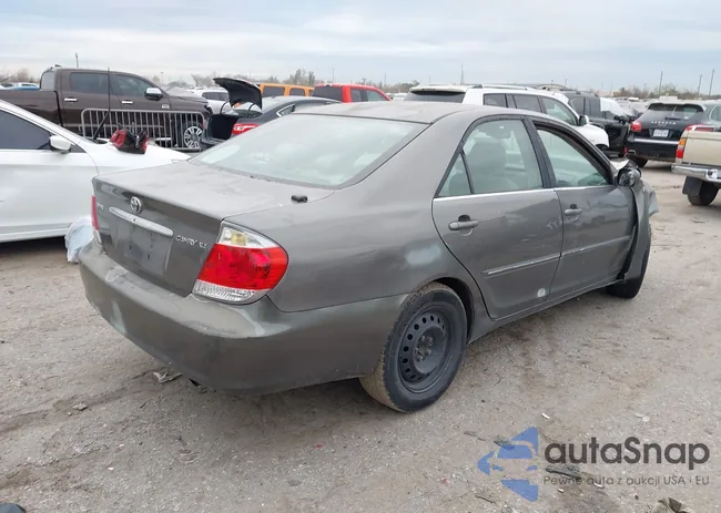 4T1BE32K25U943755: 44119320