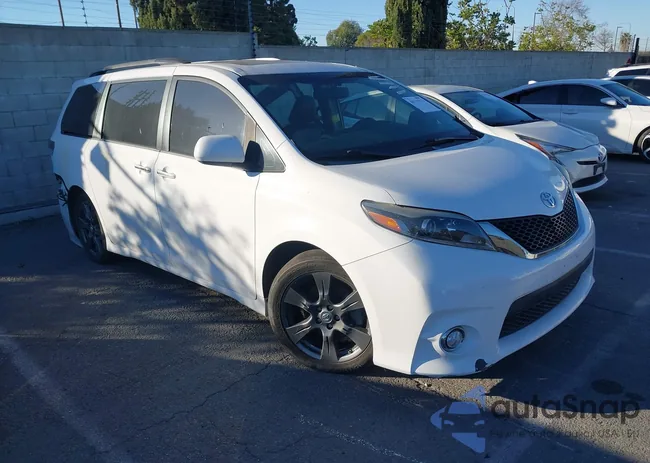 5TDXZ3DC2HS885403: 44119332