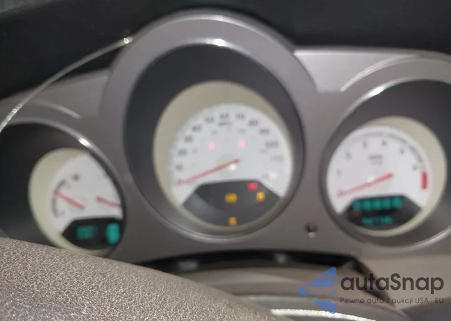 1B3LC76M48N588153: 44119499