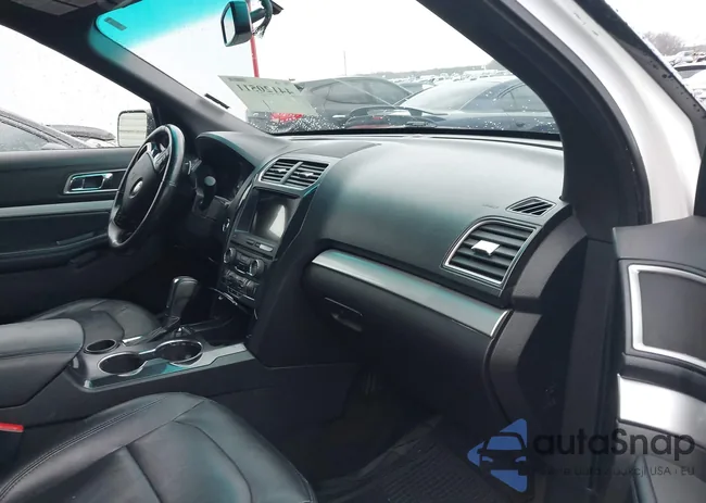 1FM5K7D80HGC51480: 44120511