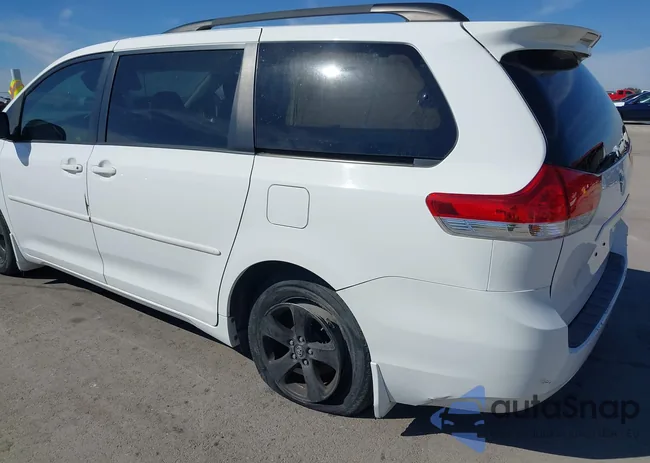 5TDKK3DC3DS348550: 44120524