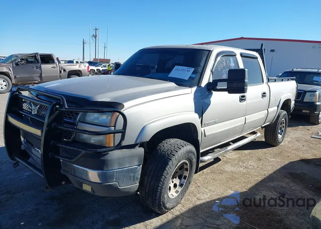 1GCHK23U55F860147: 44120538