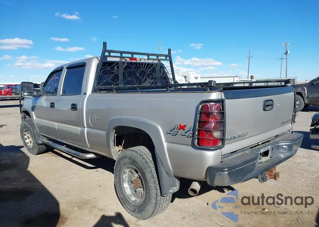 1GCHK23U55F860147: 44120538