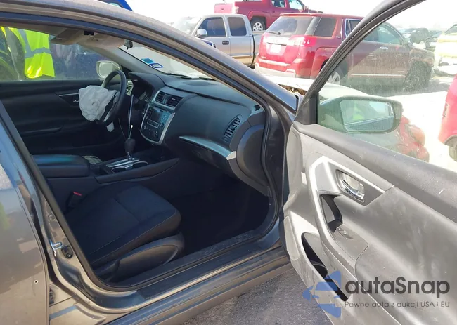 1N4AL3AP4HN326719: 44120547