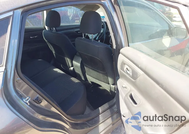 1N4AL3AP4HN326719: 44120547